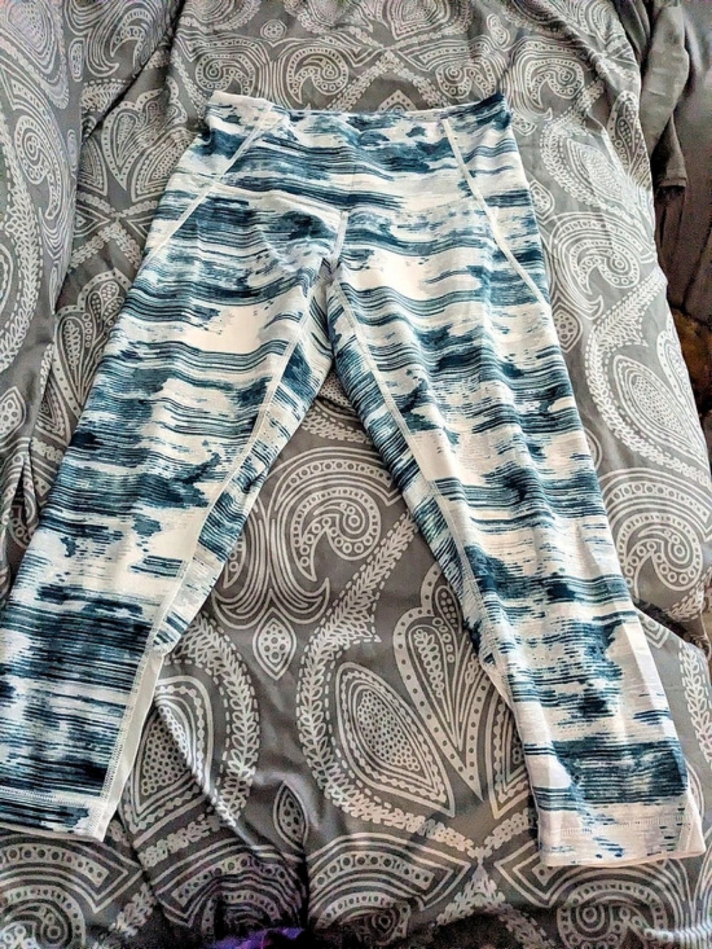 Zella Women's Abstract Athletic Leggings Size Medium